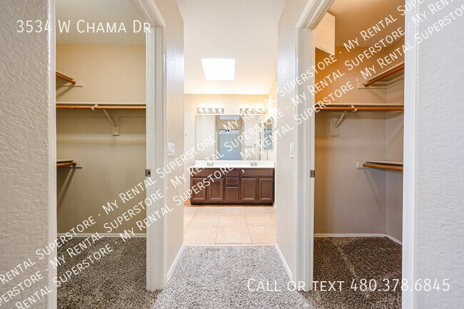Building Photo - 3534 W Chama Dr