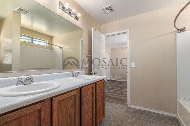 Building Photo - 21829 E Puesta Del Sol
