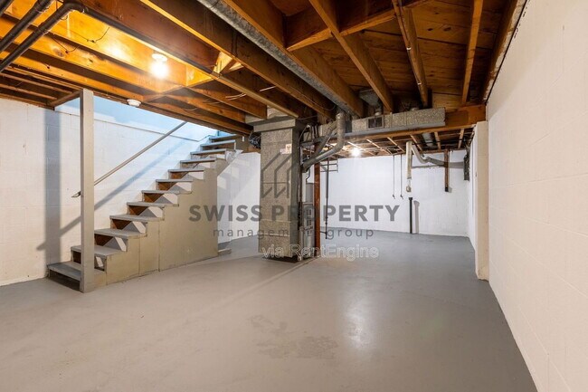 Building Photo - 5814 N Meadows Blvd