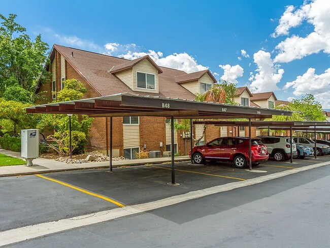 Building Photo - 1184 E Cottonwood Hills Dr