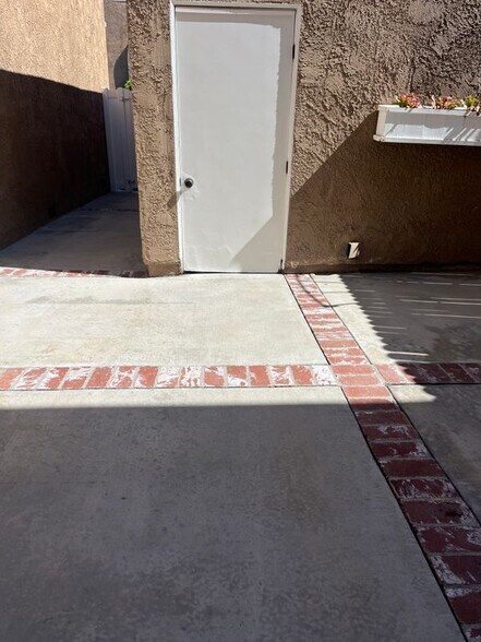 Building Photo - 16837 Bream Ln