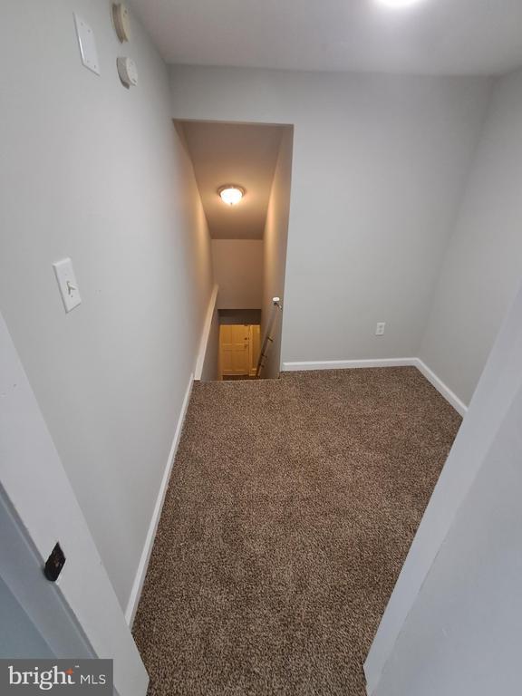 Building Photo - 33 Mill St