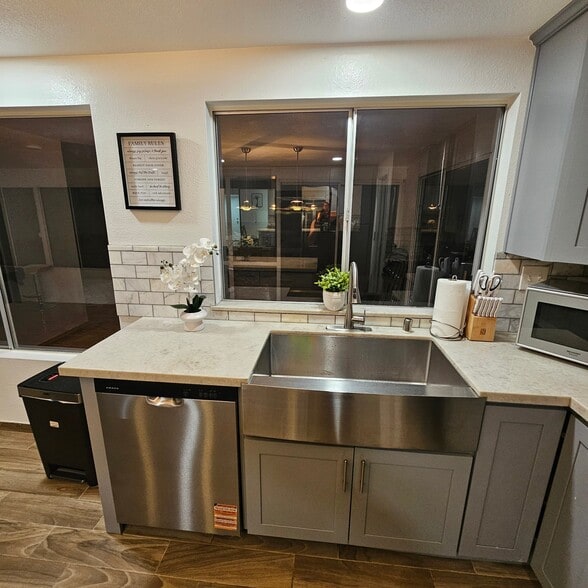 Building Photo - 5620 Indian Ridge Dr