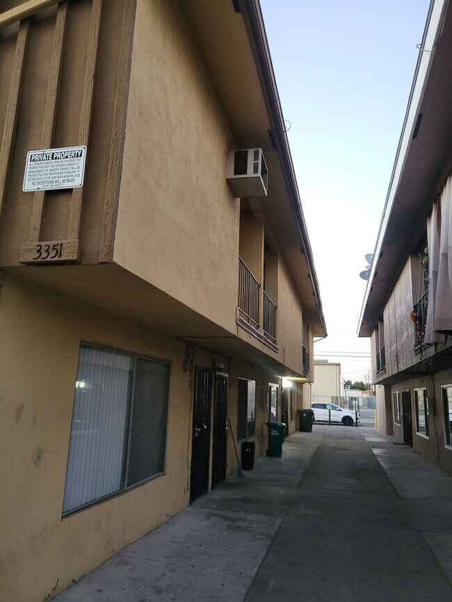 Building Photo - 3351 E Andy St