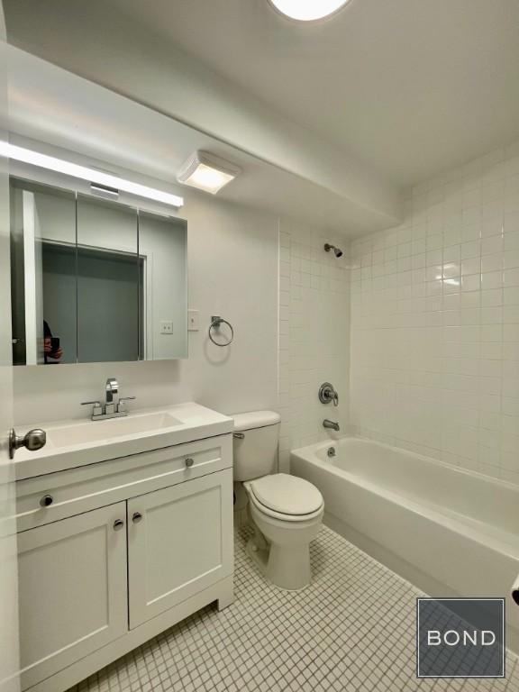 Building Photo - 22-30 Marble Hill Ave-