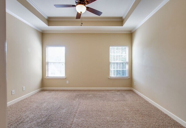 Building Photo - Fantastic brick home located just minutes ...
