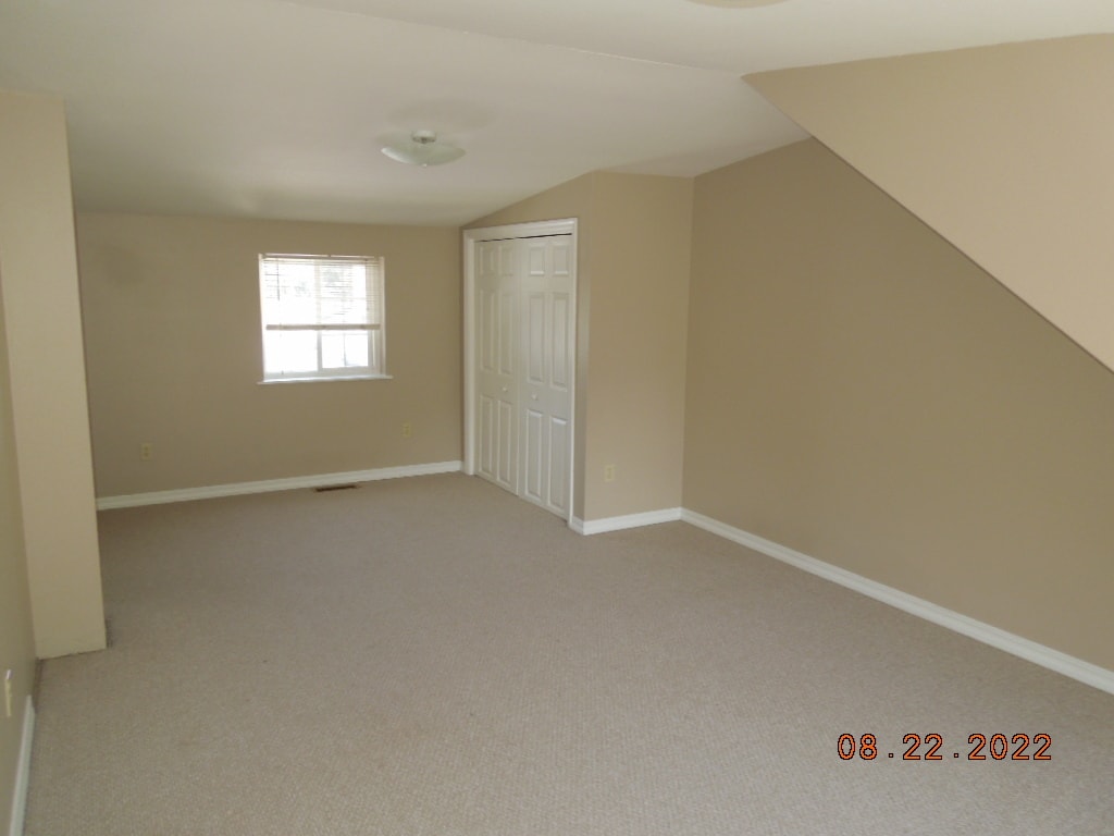 Building Photo - 1215 S 5th Ave