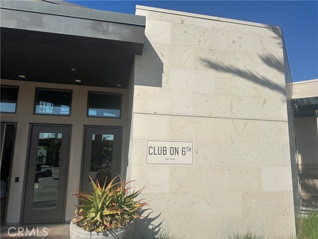 Building Photo - 9370 Calm Water Pl