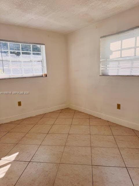 Building Photo - 2532 NE 182nd St