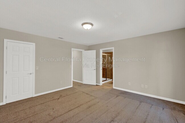 Building Photo - 8644 Elder Ln