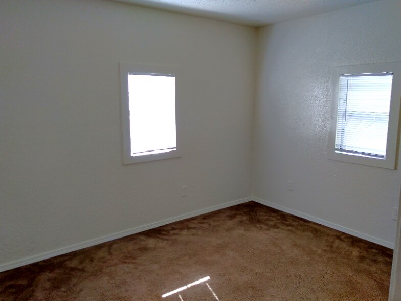 Building Photo - 414 NW 97th St