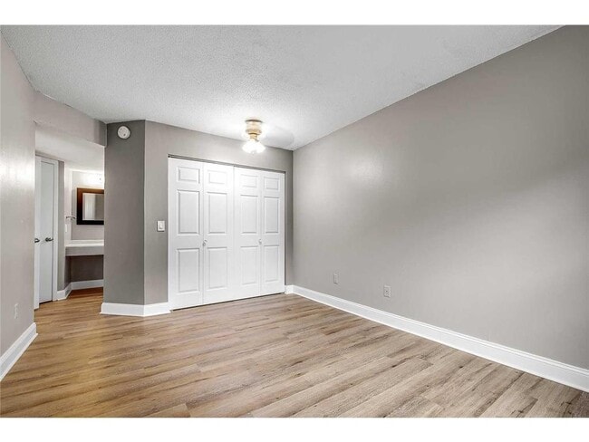 Building Photo - 831 Old Settlers Trail