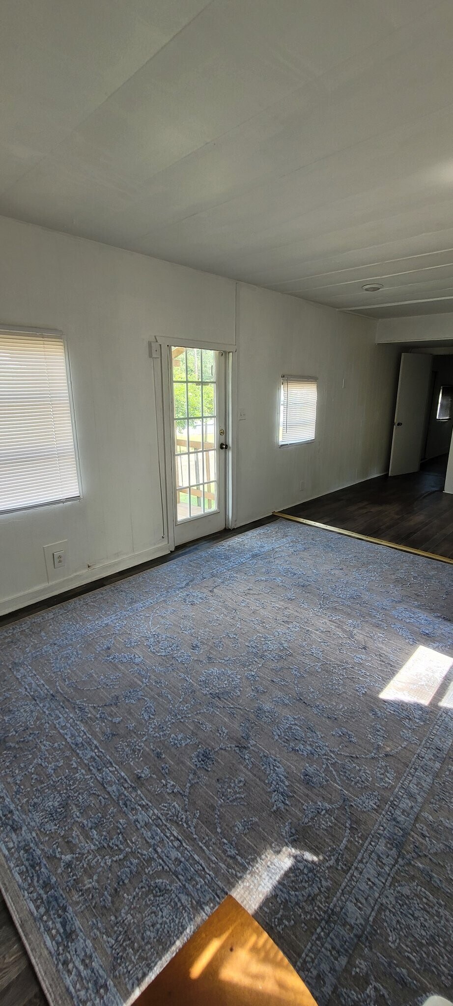 Building Photo - 437 Holt Ave