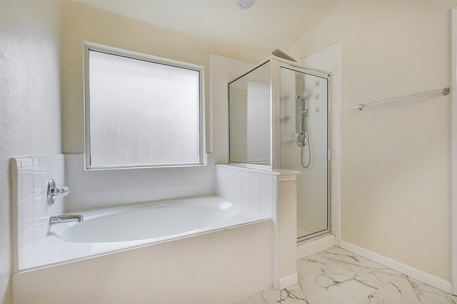 Building Photo - 3018 Park Springs Ln