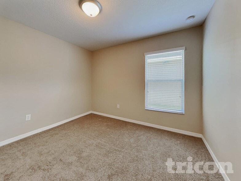 Building Photo - 8440 Hunters Fork Loop