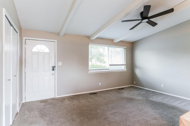 Building Photo - 4807 Warminster Dr