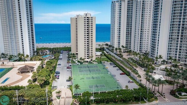 Building Photo - 2800 N Ocean Dr