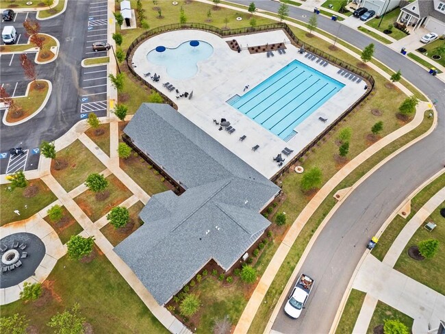 Building Photo - 605 Tiller Wy