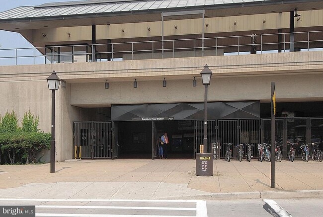 Building Photo - 1222 Main Line Blvd