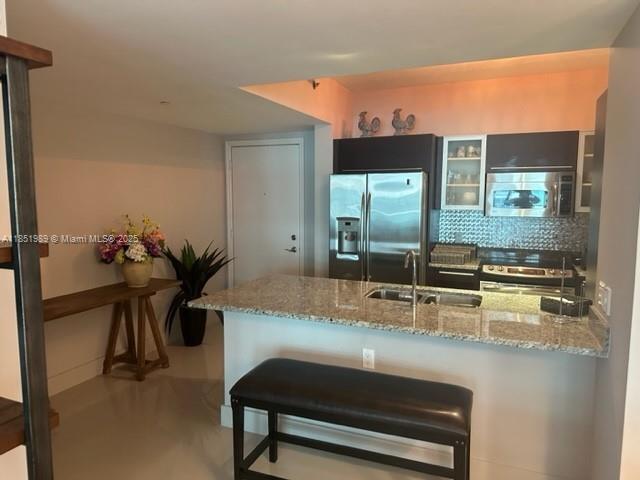 Building Photo - 950 Brickell Bay Dr