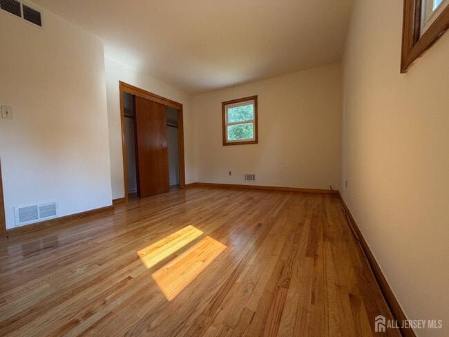 Building Photo - 830 2nd St