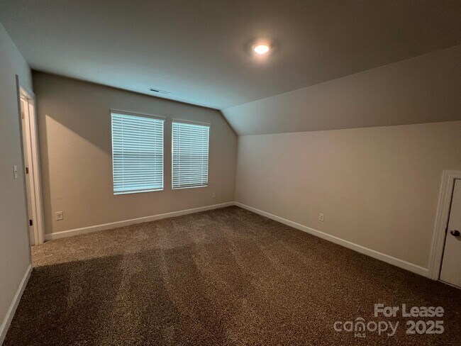 Building Photo - 12516 Stoneybrook Station Pkwy