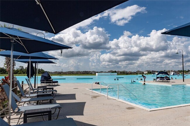 Building Photo - 16619 Mooner Plank Cir