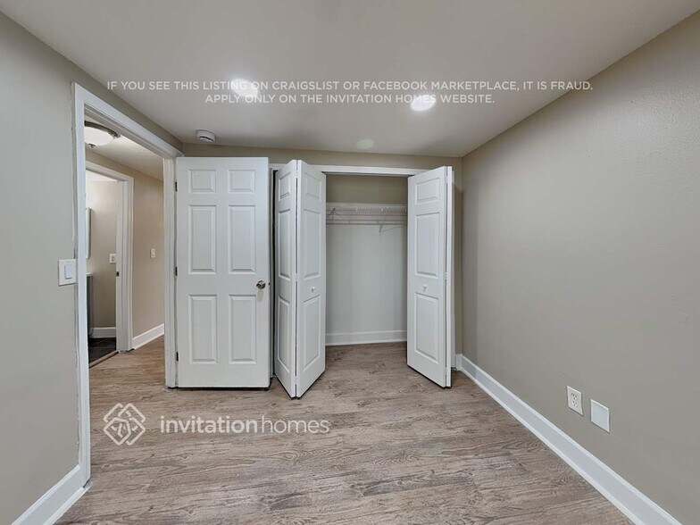 Building Photo - 201 Spring Lake Cir