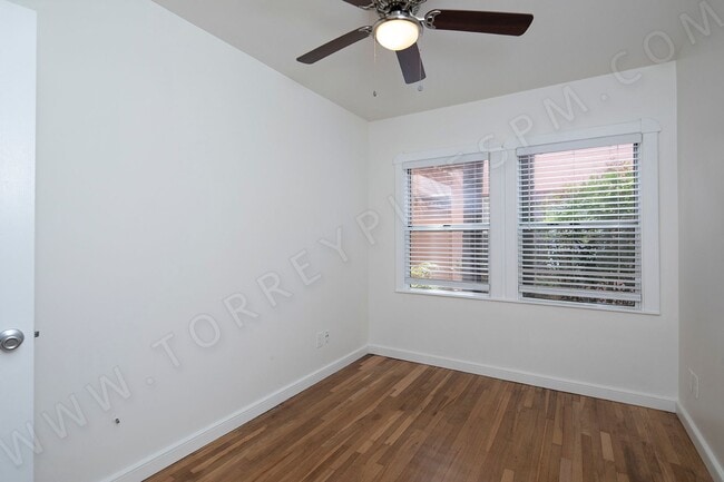 Building Photo - Bankers Hill 1BR, Nestled Between Balboa P...
