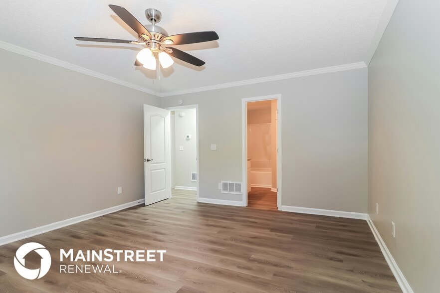 Building Photo - 104 Creekside Cir