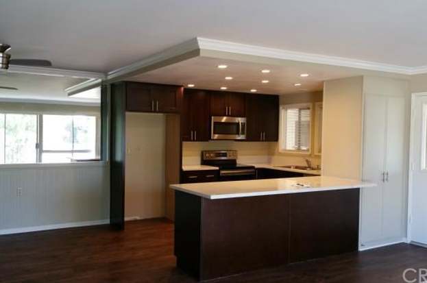 Building Photo - 2227 Via Puerta