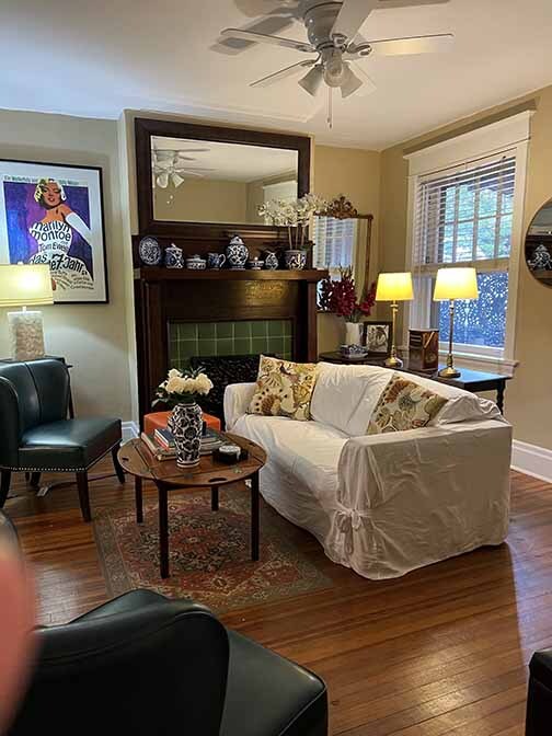 Living room - 1619 Buena Vista St