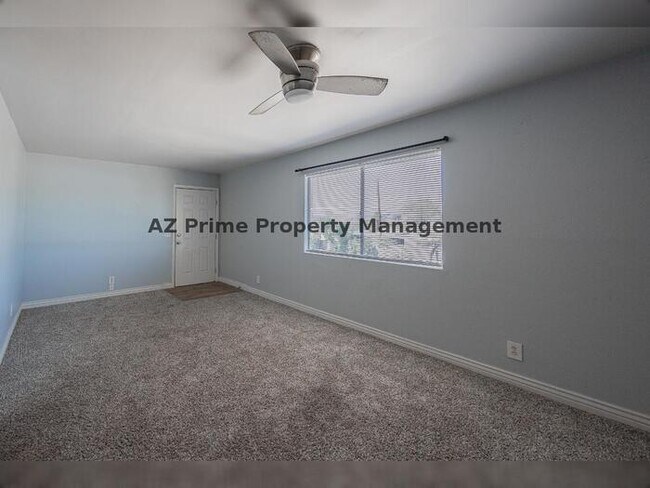 Building Photo - 4708 E Portland St