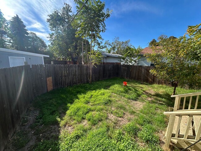 Building Photo - Cozy 2 Bed 1 Bath Home in Antioch