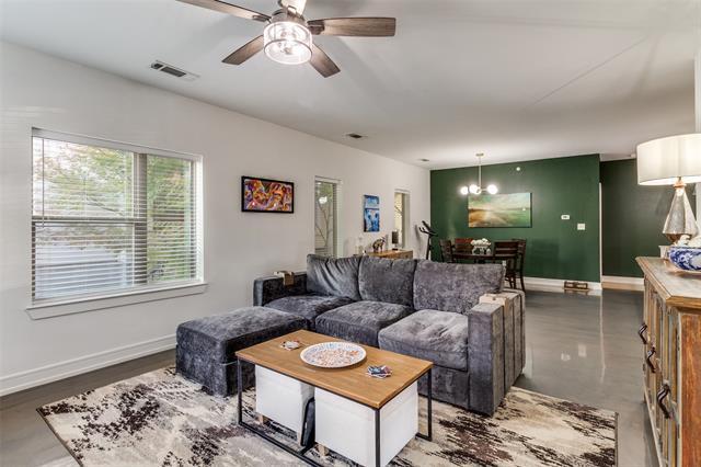 Building Photo - 5710 McCommas Blvd