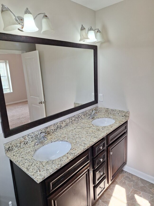 Building Photo - Wonderful Two Story Four Bedroom Home in N...