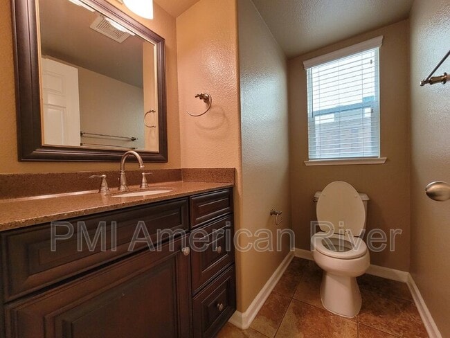 Building Photo - 8491 Crystal Walk Cir