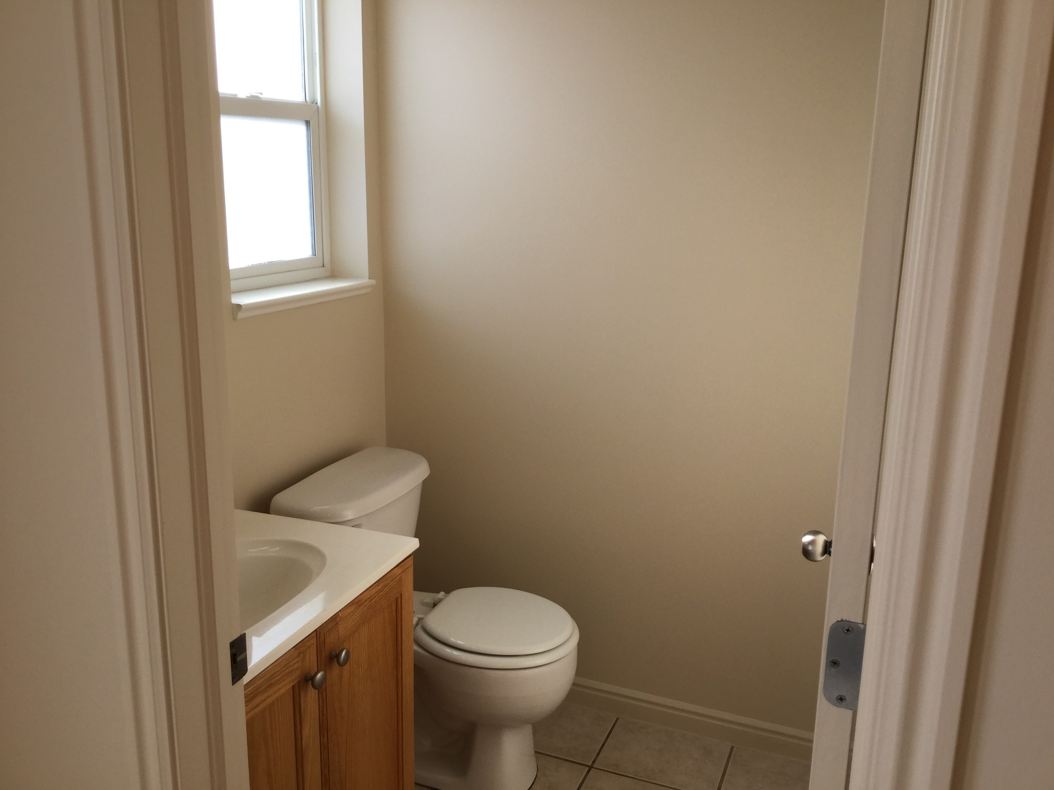 Building Photo - 479 Raven Way