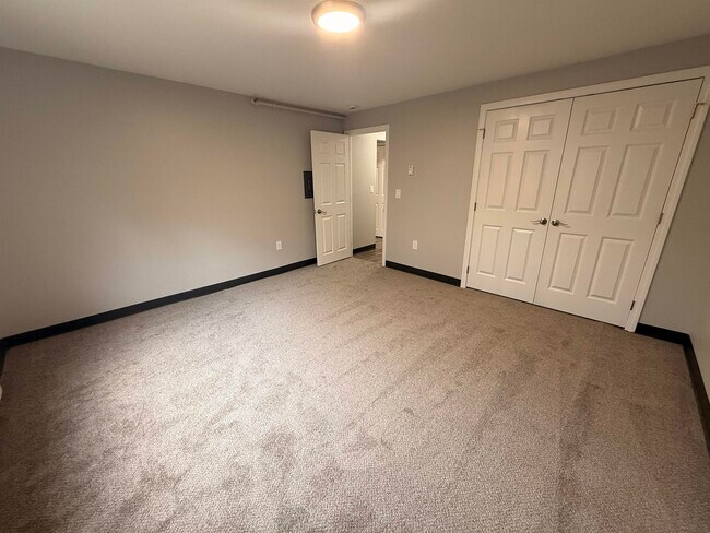 Building Photo - 29 Capron Rd