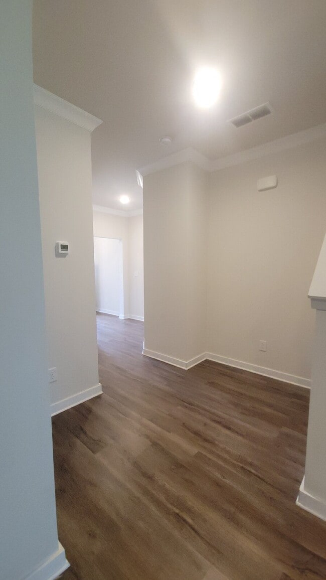 Building Photo - 7203 Chatfield Wy NW