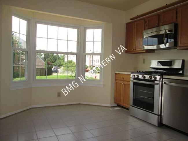 Building Photo - 21108 Twinridge Square