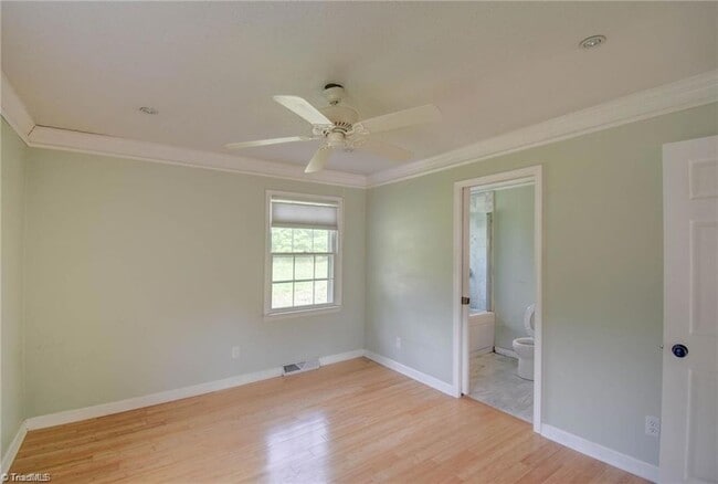 Building Photo - 1002 Phineas Dr