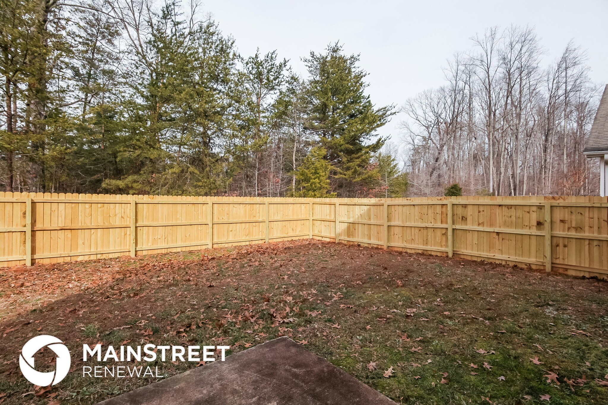 Building Photo - 1903 Lees Chapel Rd