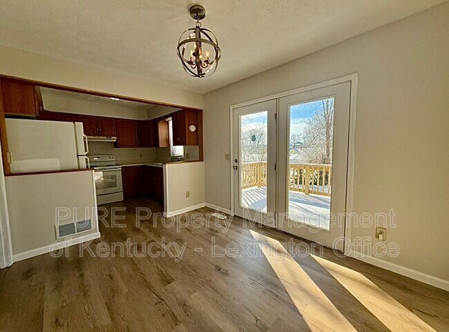 Building Photo - 200 Madison Ave