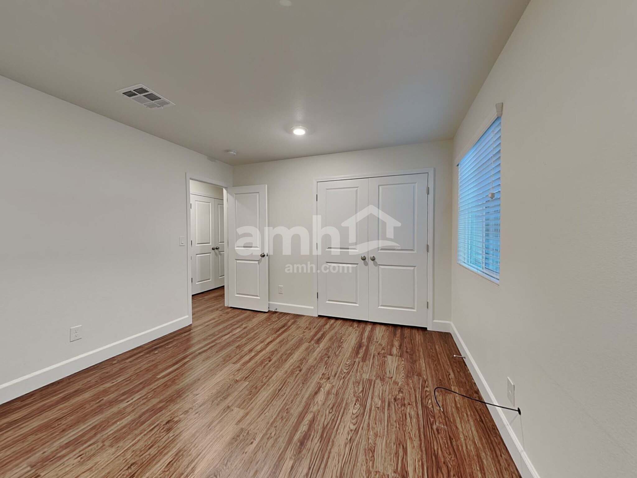 Building Photo - 1806 Macchia Ave