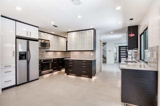 Building Photo - 16339 Lauder Ln