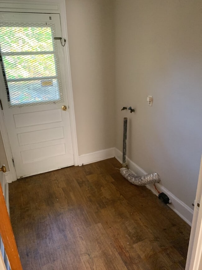 Building Photo - 3735 Bridlewood Dr