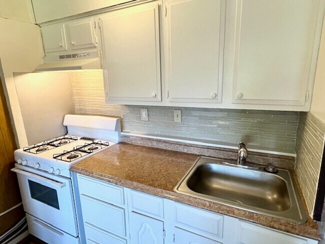 Building Photo - Freshly Renovated Studio Apt. With All Uti...