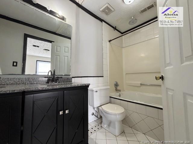 Building Photo - 6800 Willowbrook Dr