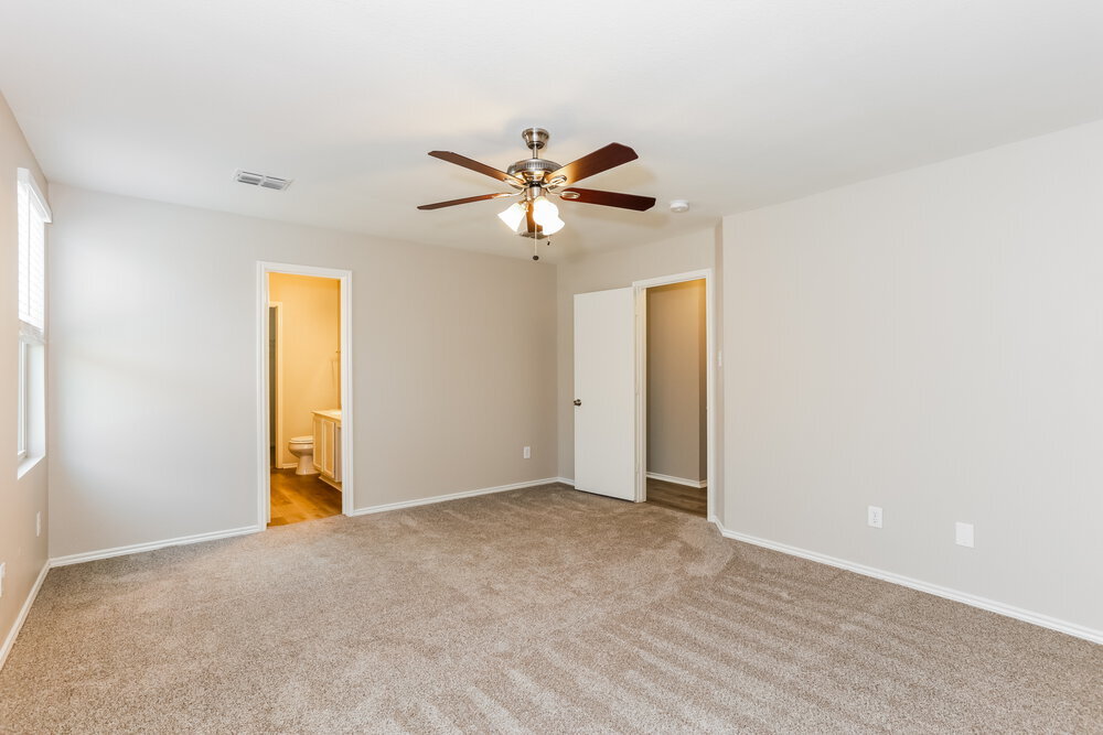 Building Photo - 9205 Cheswick Dr